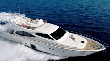 Alquiler Ferretti 780 HT Split