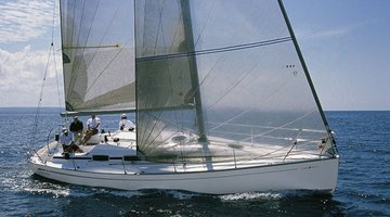 Charter Bavaria 35 Match Split
