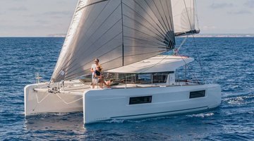 Alquiler Lagoon 40 Split